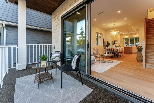 2578 4Th Avenue E, Vancouver, BC - Outdoor With Deck Patio Veranda With Exterior