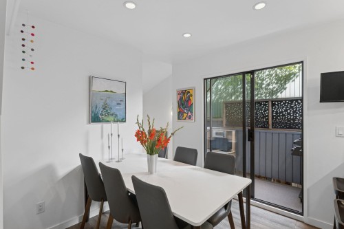 6650 Nelson Avenue, West Vancouver, BC - Indoor