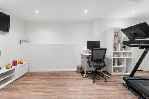6650 Nelson Avenue, West Vancouver, BC - Indoor