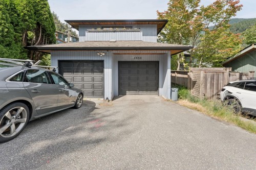 6650 Nelson Avenue, West Vancouver, BC - Outdoor With Exterior
