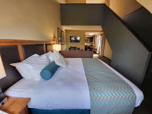 220-4220 Gateway Drive  Whistler, BC V8E 0Z7
