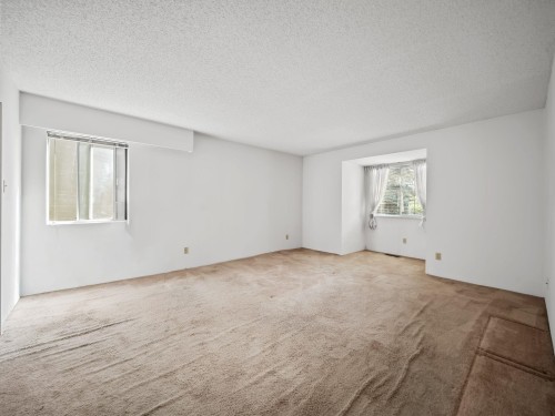 4237 Candlewood Drive, Richmond, BC - Indoor Photo Showing Other Room