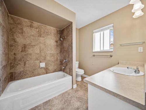 4237 Candlewood Drive, Richmond, BC - Indoor Photo Showing Bathroom