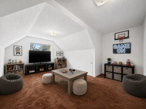4237 Candlewood Drive, Richmond, BC - Indoor Photo Showing Other Room