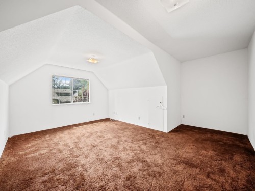 4237 Candlewood Drive, Richmond, BC - Indoor Photo Showing Other Room
