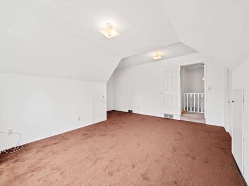 4237 Candlewood Drive, Richmond, BC - Indoor Photo Showing Other Room