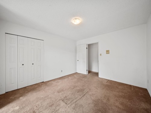 4237 Candlewood Drive, Richmond, BC - Indoor Photo Showing Other Room