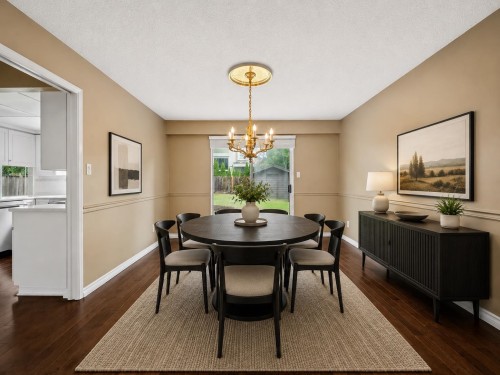 4237 Candlewood Drive, Richmond, BC - Indoor Photo Showing Dining Room