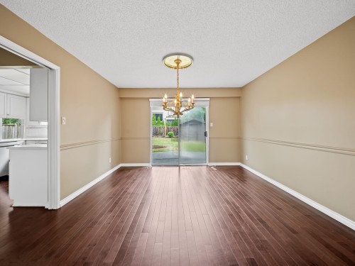 4237 Candlewood Drive, Richmond, BC - Indoor Photo Showing Other Room