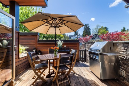 3242 1St Avenue W, Vancouver, BC - Outdoor With Deck Patio Veranda With Exterior