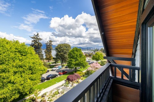 3242 1St Avenue W, Vancouver, BC - Outdoor With View