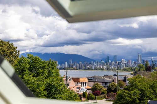 3242 1St Avenue W, Vancouver, BC - Outdoor With View