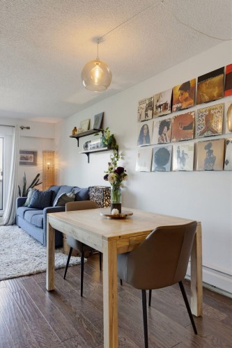 302-391 7Th Avenue E, Vancouver, BC - Indoor