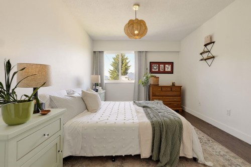 302-391 7Th Avenue E, Vancouver, BC - Indoor Photo Showing Bedroom