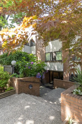302-391 7Th Avenue E, Vancouver, BC - Outdoor