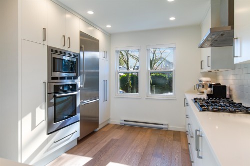1829 13Th Avenue W, Vancouver, BC 