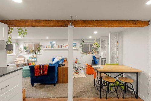 612 4Th Street E, North Vancouver, BC - Indoor