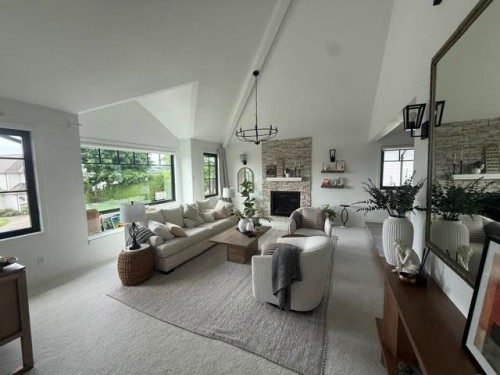 3337 Abbey Lane, Coquitlam, BC - Indoor Photo Showing Living Room With Fireplace