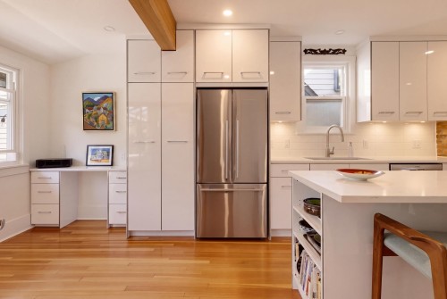 1955 8Th Avenue E, Vancouver, BC - Indoor Photo Showing Kitchen With Upgraded Kitchen