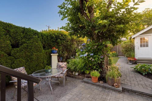 1955 8Th Avenue E, Vancouver, BC - Outdoor