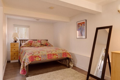 1955 8Th Avenue E, Vancouver, BC - Indoor Photo Showing Bedroom