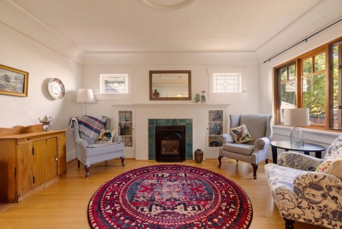 1955 8Th Avenue E, Vancouver, BC - Indoor Photo Showing Living Room With Fireplace