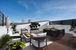 202-378 45th Avenue W Vancouver, BC V5Y 0P6