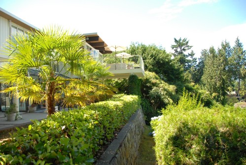 7145 Cliff Road, West Vancouver, BC - Outdoor