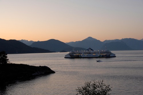 7145 Cliff Road, West Vancouver, BC - Outdoor With Body Of Water With View