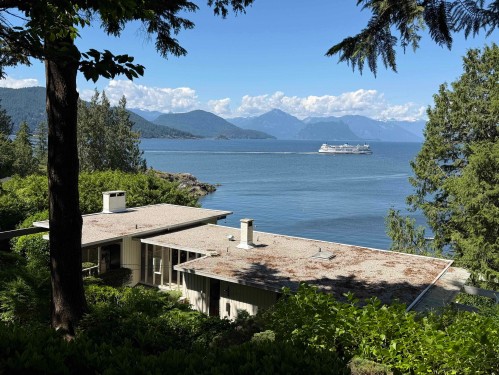 7145 Cliff Road, West Vancouver, BC - Outdoor With Body Of Water With View