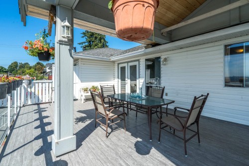 1038 Walls Avenue, Coquitlam, BC - Outdoor With Deck Patio Veranda With Exterior