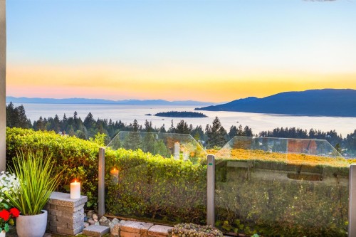 5360 Meadfeild Road, West Vancouver, BC - Outdoor With Body Of Water With View