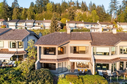 5360 Meadfeild Road, West Vancouver, BC - Outdoor