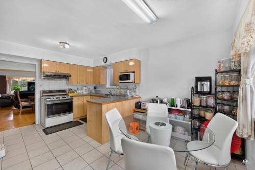 1828 Parker Street, Vancouver, BC - Indoor