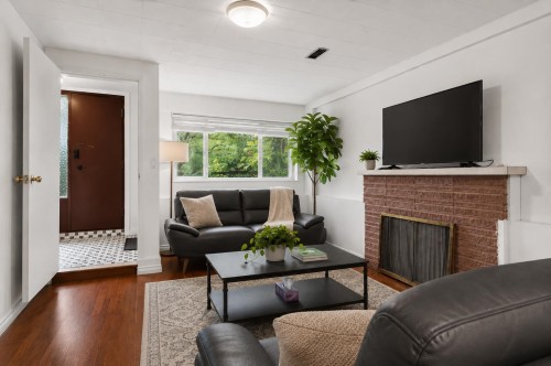 1828 Parker Street, Vancouver, BC - Indoor Photo Showing Living Room With Fireplace