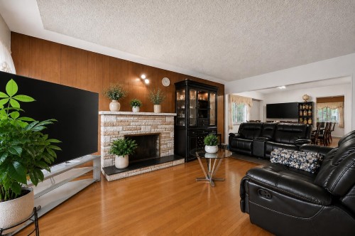 1828 Parker Street, Vancouver, BC - Indoor Photo Showing Living Room With Fireplace