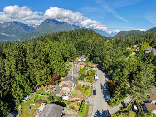 2655 Rhum & Eigg Drive, Squamish, BC - Outdoor With View