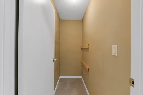 2655 Rhum & Eigg Drive, Squamish, BC - Indoor Photo Showing Other Room