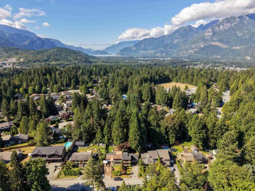 2655 Rhum & Eigg Drive, Squamish, BC - Outdoor With View