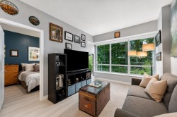 002-9060 University Crescent Burnaby, BC V5A 0E1