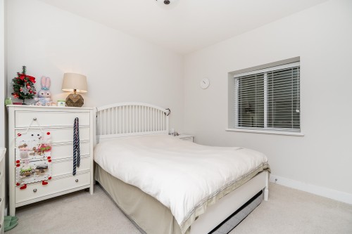 22 Heritage Peak Road, Port Moody, BC - Indoor Photo Showing Bedroom