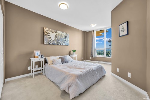 2605-3093 Windsor Gate, Coquitlam, BC - Indoor Photo Showing Bedroom