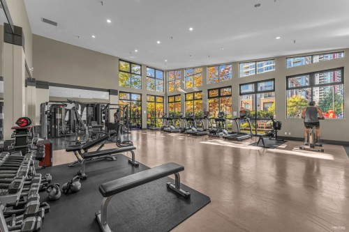 2605-3093 Windsor Gate, Coquitlam, BC - Indoor Photo Showing Gym Room