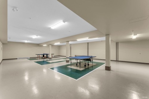 2605-3093 Windsor Gate, Coquitlam, BC - Indoor Photo Showing Other Room