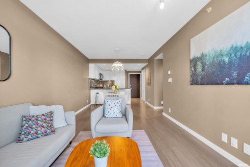 2605-3093 Windsor Gate, Coquitlam, BC - Indoor