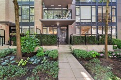 1648 7th Avenue W Vancouver, BC V6J 1S5
