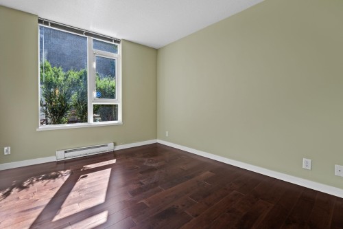 1648 7Th Avenue W, Vancouver, BC - Indoor Photo Showing Other Room