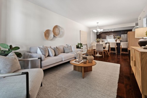 1648 7Th Avenue W, Vancouver, BC - Indoor Photo Showing Living Room