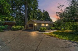 1168 Charland Avenue  Coquitlam, BC V3K 3L1