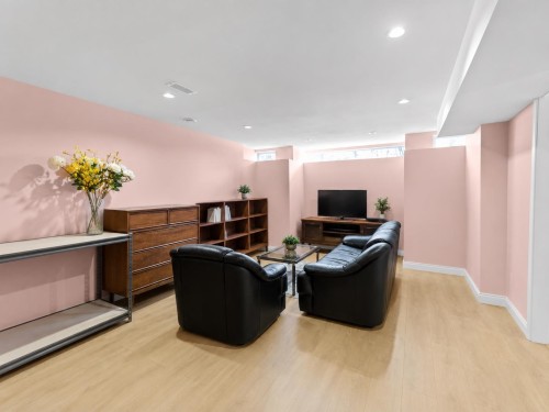 3 Chevalier Court, Port Moody, BC - Indoor